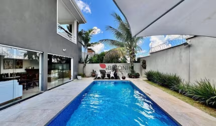 Casa Sobrado alto padrão com 357m², 3 quartos/suítes à venda no Condomínio Saint Gerardt, em Ribeirão Preto/SP I Imobiliária Brioni imóveis