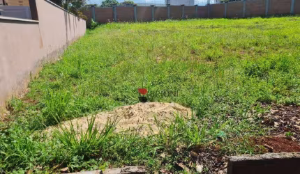 Terreno Alto Padrão no Condomínio Vista Bella, 677,80m², à venda em Ribeirão Preto/SP.
