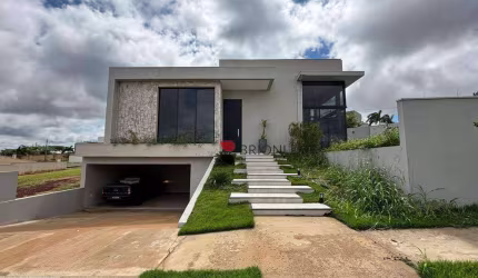 Casa com 4 quartos à venda, 304 m² por R$ 2.300.000 - Residencial Alto do Castelo - Ribeirão Preto/SP