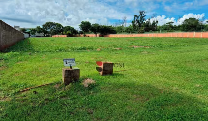Terreno Alto Padrão com 2158 m² no Condomínio Ipê Rosa, à venda em Ribeirão Preto/SP.
