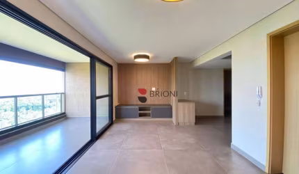 Apartamento padrão no Edifício Versailles com 3 Quartos para locação em Ribeirão Preto/SP.