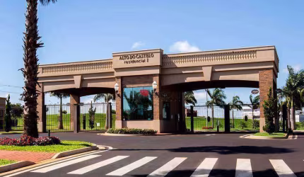 Terreno alto padrão com 360 m², à venda no Condomínio Alto do Castelo em Ribeirão Preto/SP I Imobiliária Brioni imóveis