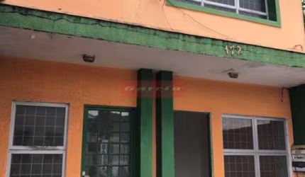 SOBRADO COMERCIAL PARA LOCAÇÃO EM STO AMARO, COM SALÃO 100M², 3 SALAS, 2 WCS, AO LADO AV JOÃO DIAS