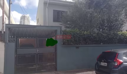 Excelente sobrado com 3 dorm, sala, coz, 3 Wcs, 3 Vagas. Oportunidade