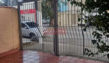 Sobrado Comercial 3 salas piso superior, living p/ 2 ambientes,2 banheiros, 2 vagas na Chác. Sto. A