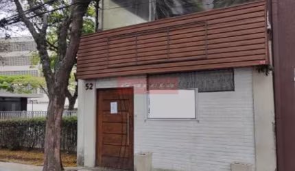 Sobrado comercial em excelente localização, Otimo p/ restaurantes