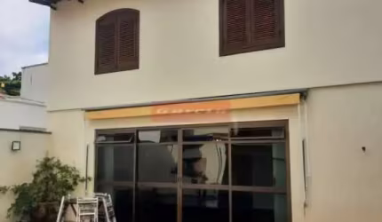 Agradável casa no Brooklin, 380 metros , 3 dorm, 7 banh, 3 vagas, 3 salas, piscina, salão de festas.