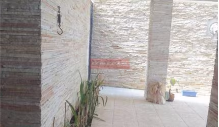 Agradável casa térrea no Brooklin, com 347 metros de terreno, 4 dorm, 6 banheiros, 2 salas, 5 vagas.