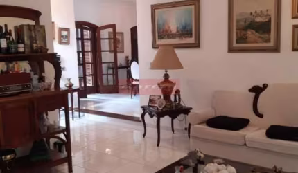 Excelente casa na Vila Cordeiro, 312m de terreno, 4 dorm, 6 banheiros, 3 salas, 3 vagas