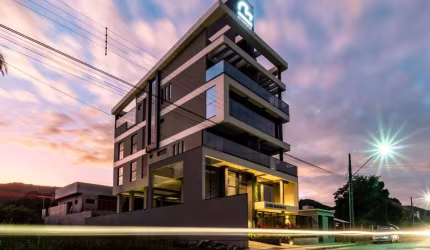 Apartamento à venda no bairro Bombinhas - Bombinhas/SC