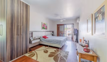 Casa à venda no bairro Jardim Europa - Porto Alegre/RS