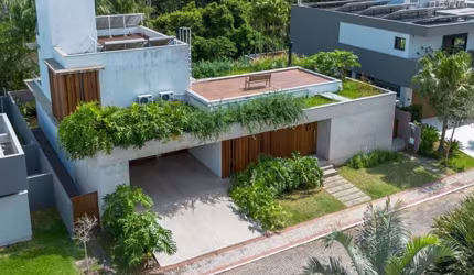 Casa à venda no bairro Cachoeira do Bom Jesus - Florianópolis/SC