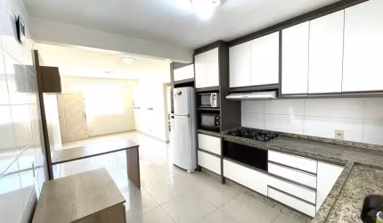 Casa à venda no bairro São João do Rio Vermelho - Florianópolis/SC