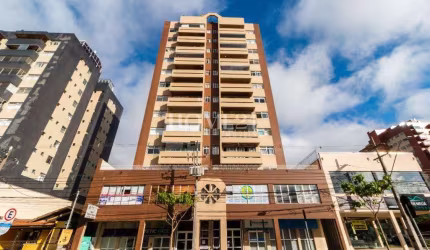Apartamento 3 quartos no Bacacheri.