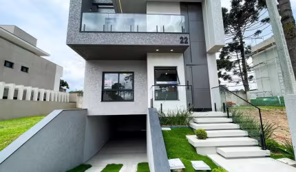 SOBRADO ALTO PADRÃO  NO PINHEIRINHO