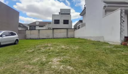 TERRENO EM CONDOMÍNIO  NO UMBARÁ