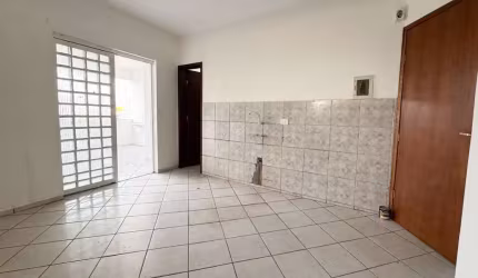 APARTAMENTO 1 QUARTO NO SITIO CERCADO