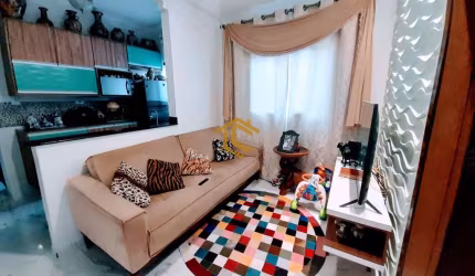 Sobrado com 2 dorms, Maracanã, Praia Grande - R$ 280 mil, Cod: 9167