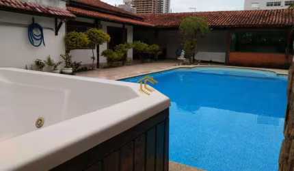 Casa com 5 dorms, Maracanã, Praia Grande - R$ 1.5 mi, Cod: 2352