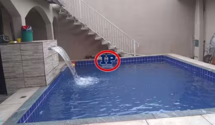 Casa em Praia Grande bairro Maracanã