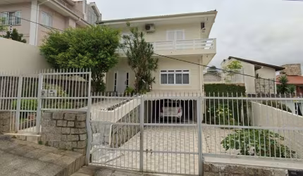 Casa para Venda em Florianópolis, Coqueiros, 4 dormitórios, 4 suítes, 5 banheiros, 5 vagas