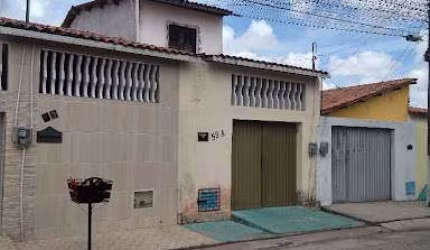 Casa com 2 dormitórios à venda, 70 m² por R$ 200.000,00 - Distrito Industrial - Maracanaú/CE