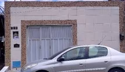 Casa com 4 quartos à venda, 100 m² por R$ 185.000 - Siqueira - Fortaleza/CE
