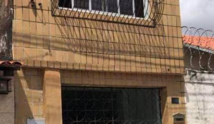 Casa com 2 dormitórios à venda por R$ 240.000,00 - Demócrito Rocha - Fortaleza/CE