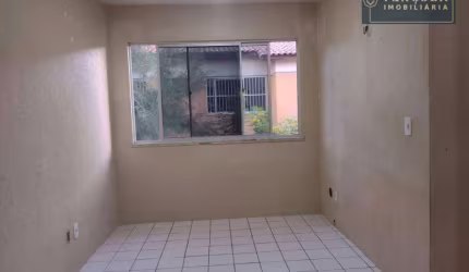 Apartamento com 2 dormitórios à venda, 49 m² por R$ 115.000,00 - Prefeito José Walter - Fortaleza/CE