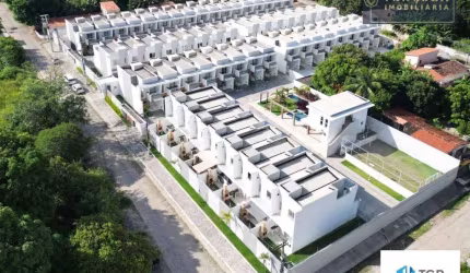 Casa com 2 dormitórios à venda, 76 m² por R$ 260.000,00 - Camurupim - Caucaia/CE