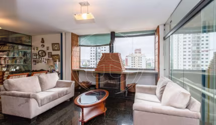 Apartamento no Campo Belo - 345m², 4 dorm, 1 suíte e 2 vagas.