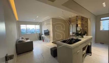 Apartamento á venda em Campo Belo com 1 vaga de garagem