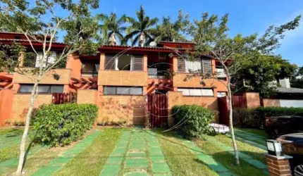 Casa em condomínio á venda em Riviera De São Lourenço