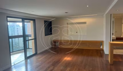 APARTAMENTO À VENDA NO MORUMBI