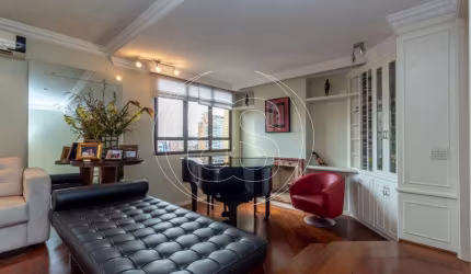 Apartamento com 218m² á venda em Moema Pássaros