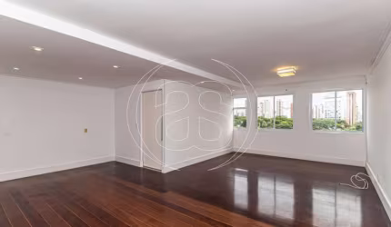 Apartamento com 140m² á venda em Vila Clementino