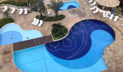 Apto em Condomínio Club em Interlagos
