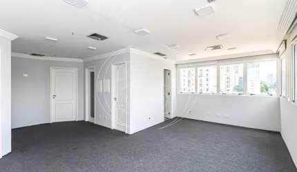 SALA COMERCIAL - SANTO AMARO 64 m²