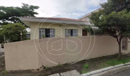 Casa residencial á venda