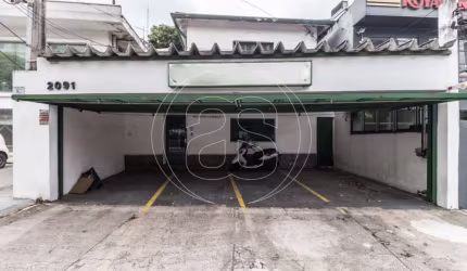 CASA COMERCIAL na AV. REPÚBLICA DO LÍBANO, 298m²