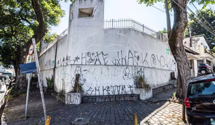 casa comercial de esquina em localização ótima!