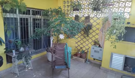 Casa com 4 Quartos e 4 banheiros à Venda, 230 m² por R$ 1.540.000