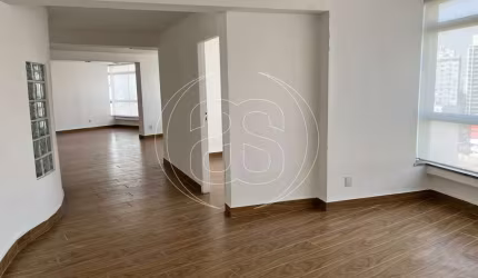 CONJUNTO COMERCIAL NO CENTRO DE SÃO PAULO