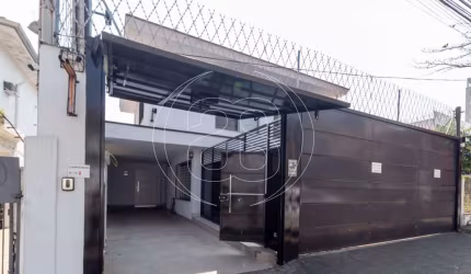 CASA COMERCIAL NA REGIÃO DO CAMPO BELO