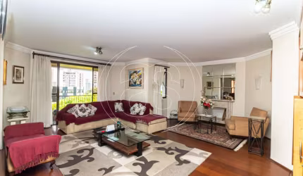 APARTAMENTO NA REGIÃO DE MOEMA