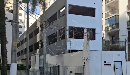 CASA COMERCIAL COM 750 M²