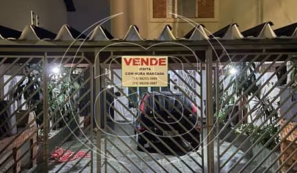 Sobrado á venda em Vila Mariana com 220m²