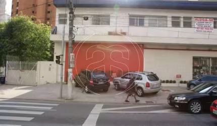 PREDIO COMERCIAL EM AVENIDA SANTO AMARO