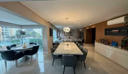 APARTAMENTO CAMPO BELO - 3 SUITES - 4 VAGAS - VENDA
