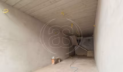PREDIO COMERCIAL